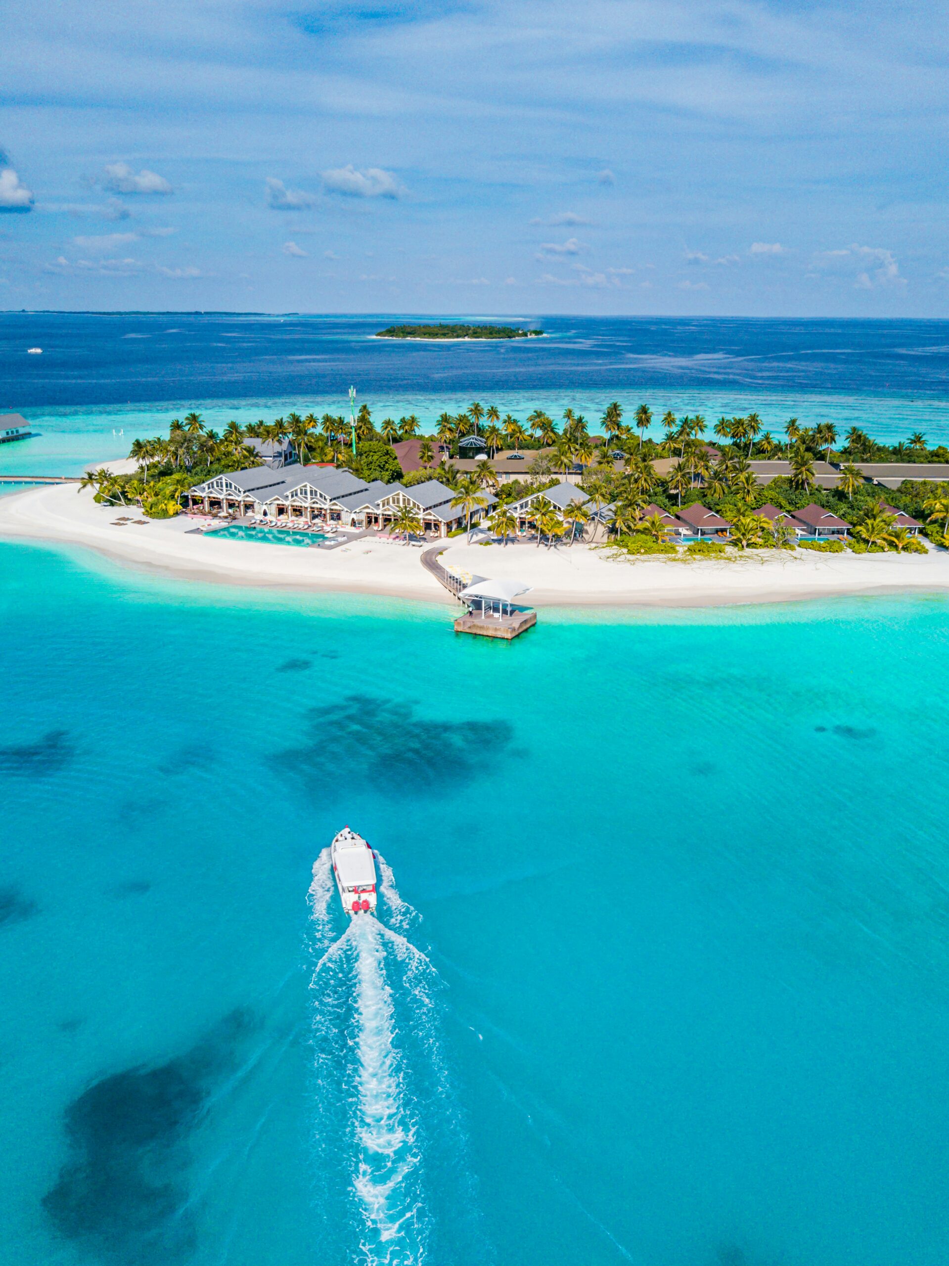 rayyu maldives 4F4OtnNjpmc unsplash scaled