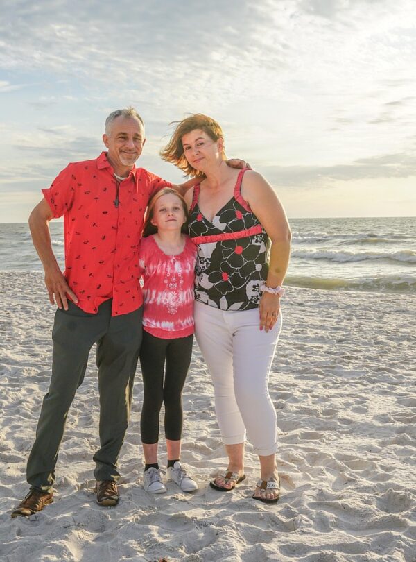 family-7018561_1280