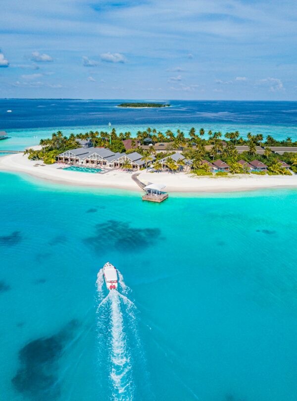 rayyu-maldives-4F4OtnNjpmc-unsplash (1)