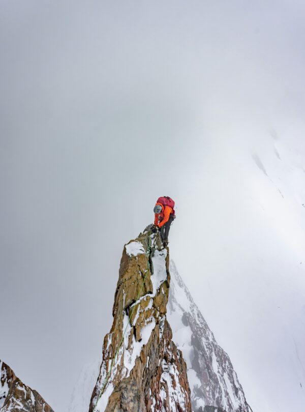 sylvain-mauroux-UIQeBDWSEME-unsplash